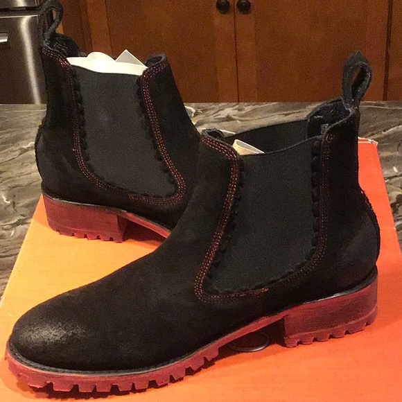 *OLD GRINGO* Bushwick - Black size 8. Worn once; essentially brand new. - Picture 5 of 10